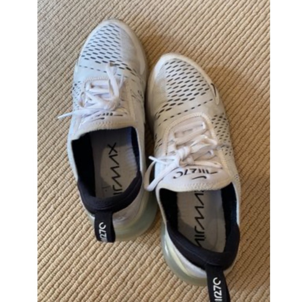 Nike Air Max 270